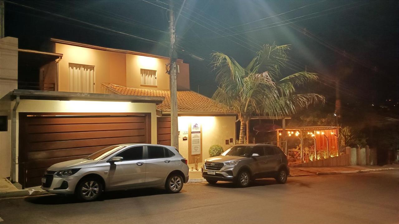 Suites Belo Quinto & Spazzio Bloco 2 Brotas Exterior photo