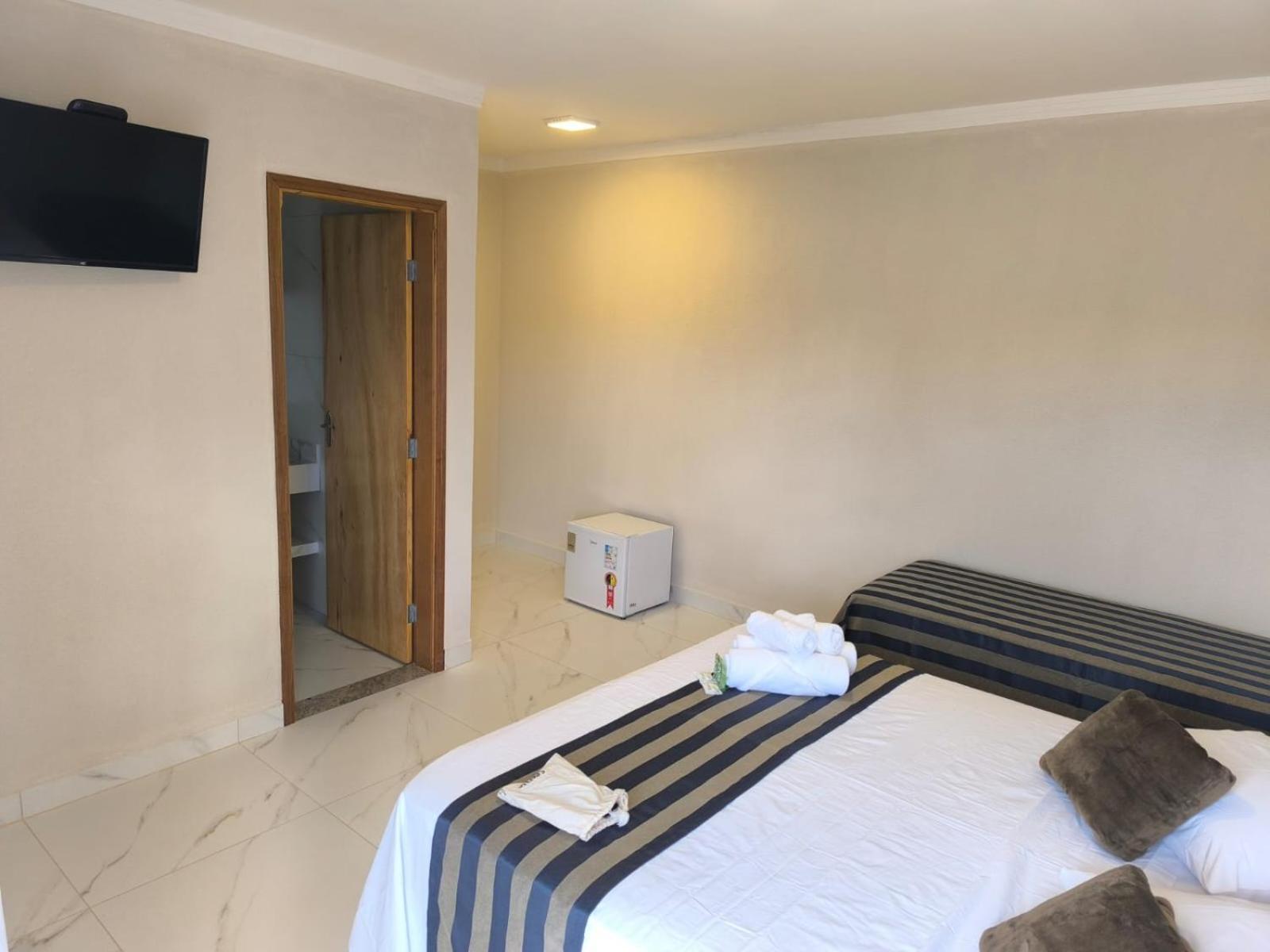 Suites Belo Quinto & Spazzio Bloco 2 Brotas Exterior photo